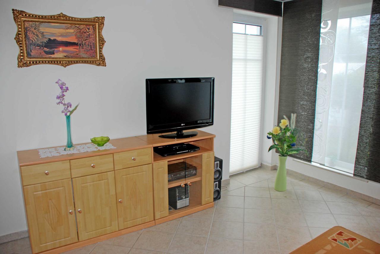 Ferienappartement Lisa Sellin  Екстер'єр фото
