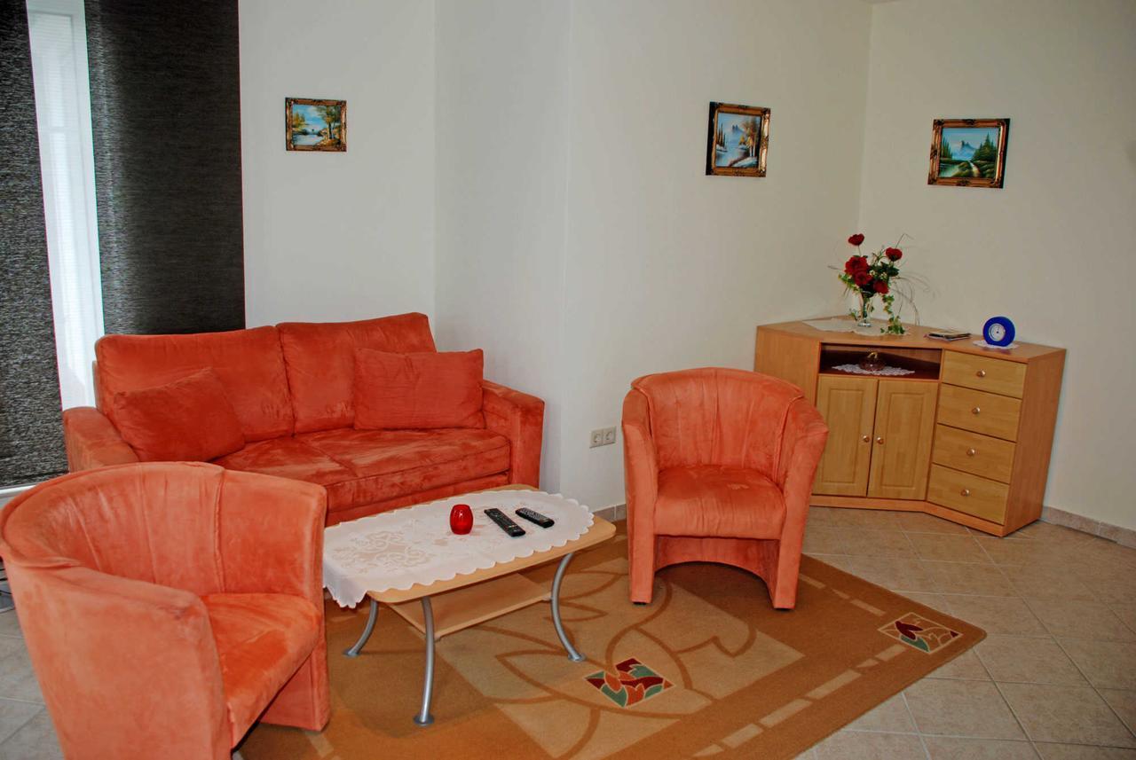 Ferienappartement Lisa Sellin  Екстер'єр фото